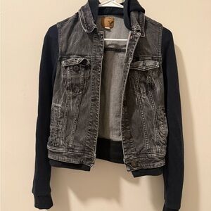 American Eagle Outfitters Black and Gray‎ Jean Jacket